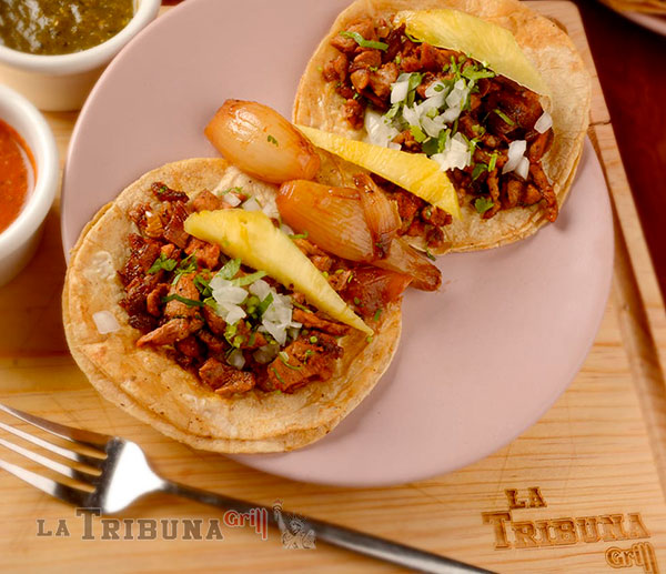Taco de carne asada